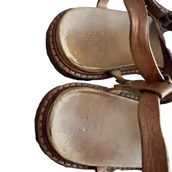 Frye Womens Strappy Sandals Andora size 7 Tan - Picture 9 of 10